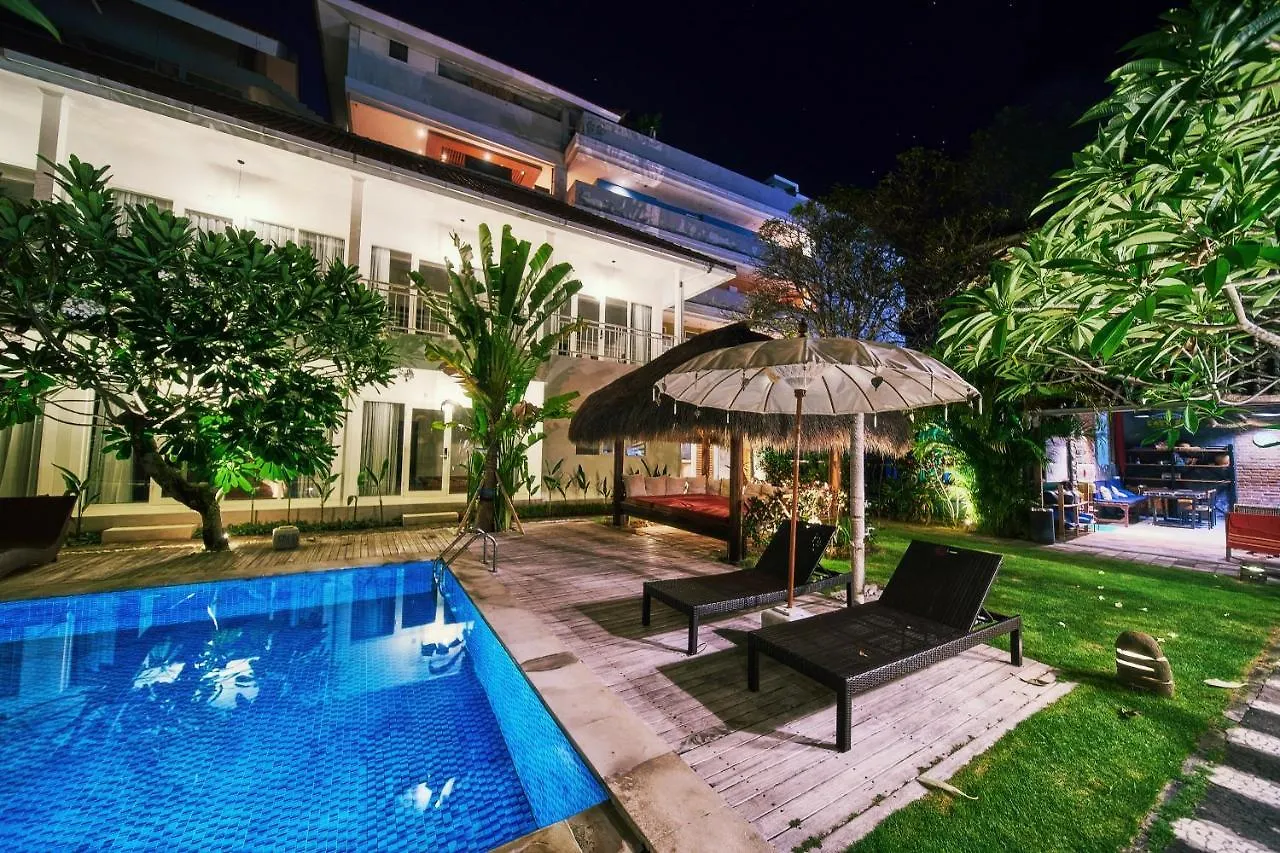 Hotel Easy Surf Camp Kuta Lombok