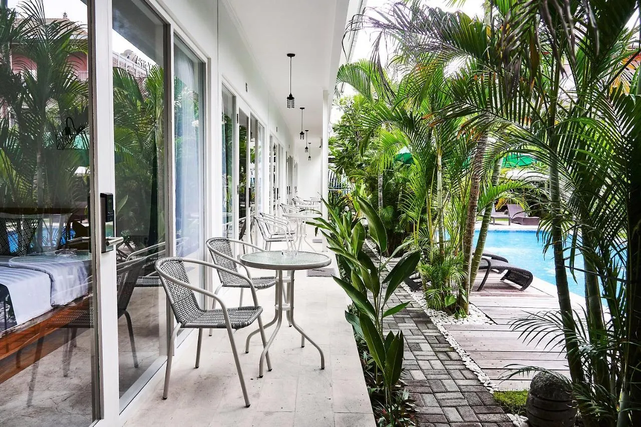Hotel Easy Surf Camp Kuta Lombok