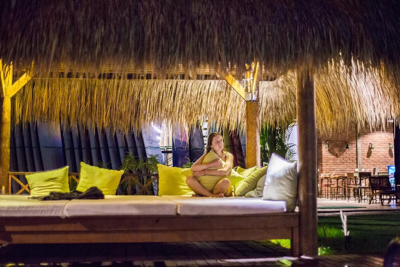 Hotel Easy Surf Camp Kuta Lombok